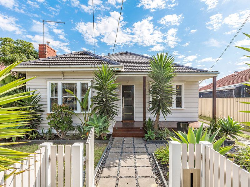 232 Mason Street, Altona North - Thumbnail 2