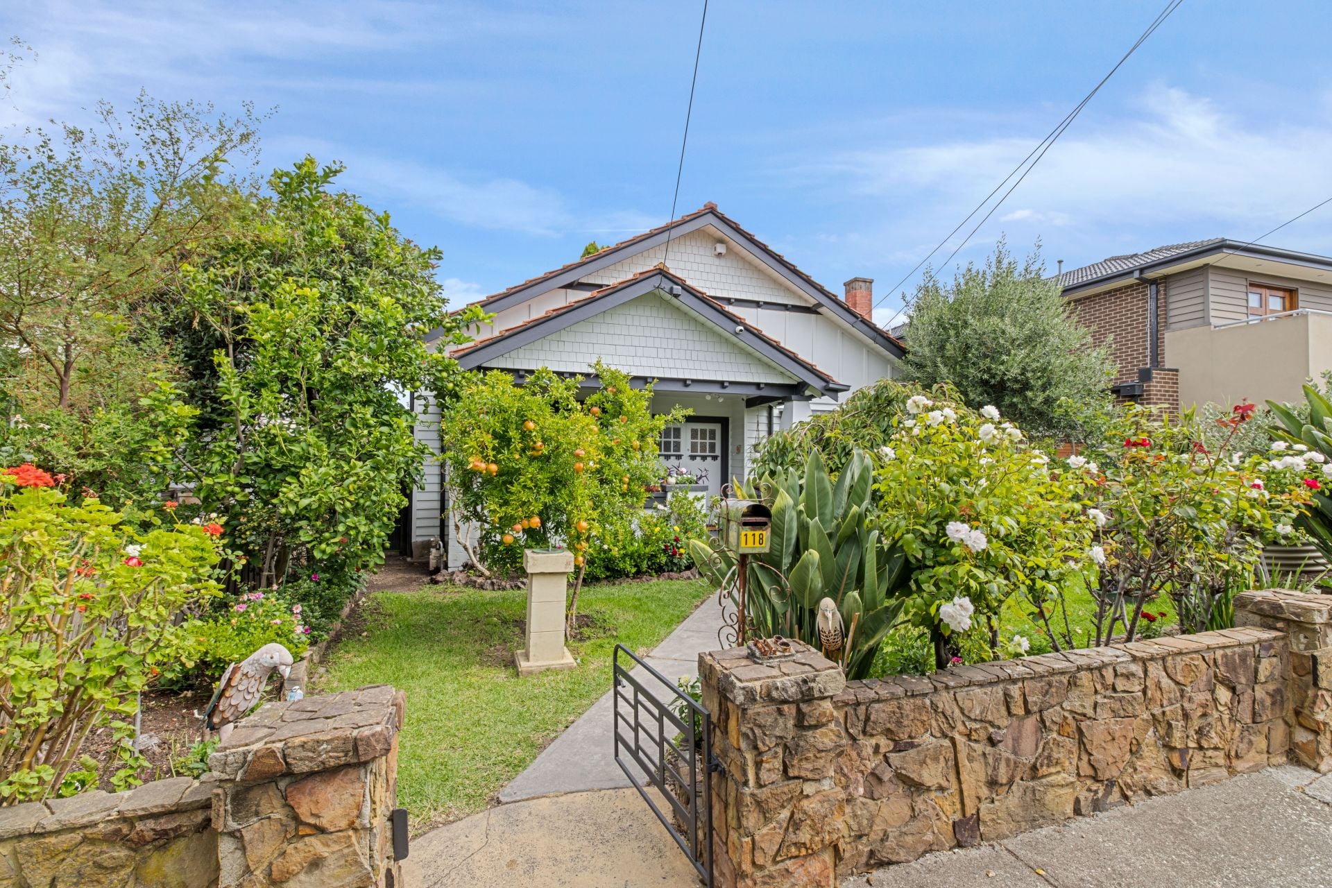 Family Entertainment In A Garden Oasis