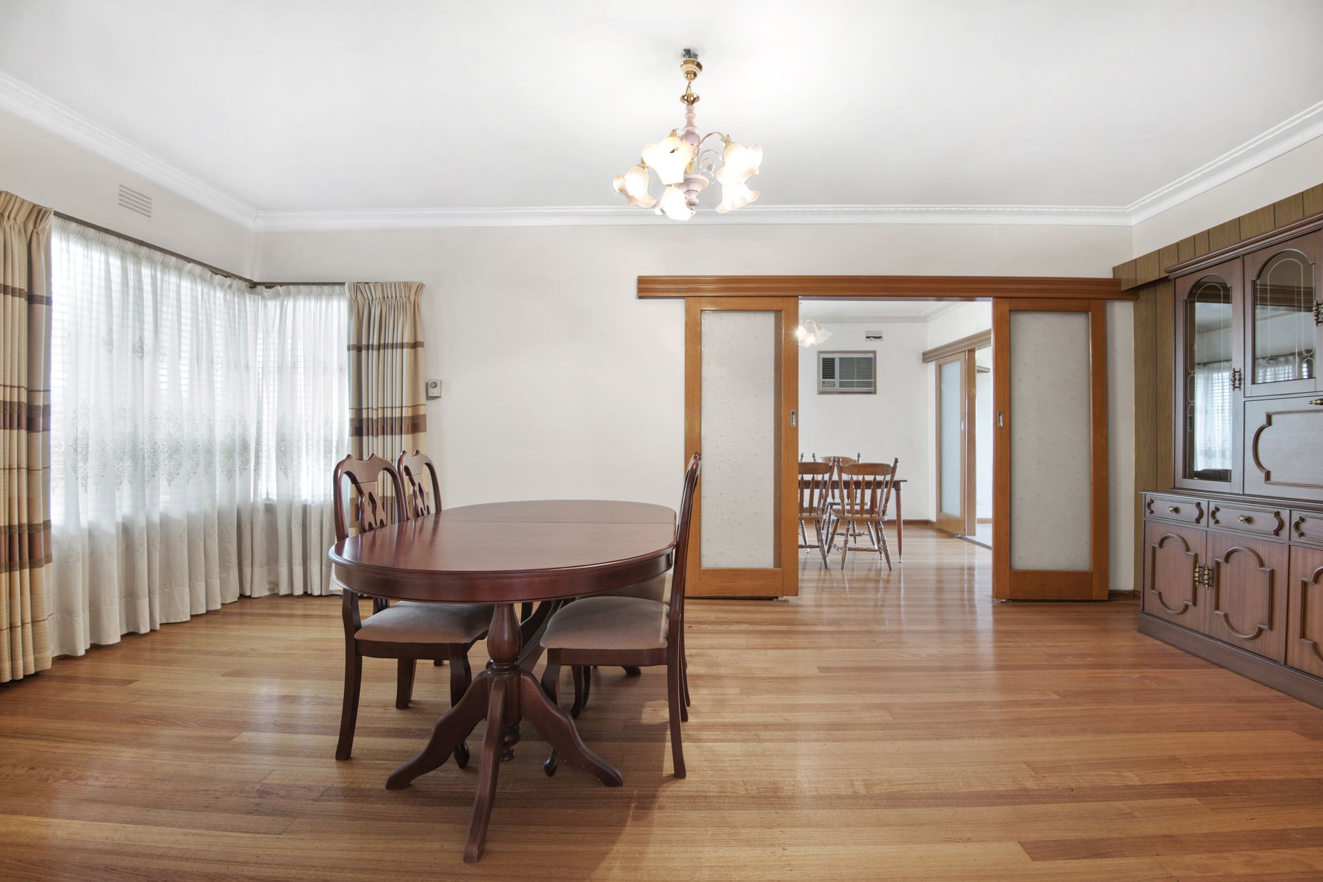 GREAT HOME - 920m2 approx