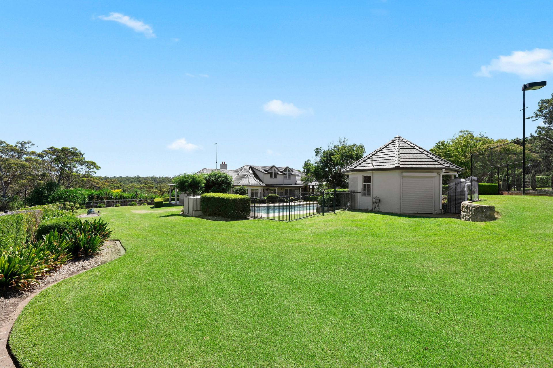 Real Estate For Sale 6 Sildor Court Kenthurst , NSW