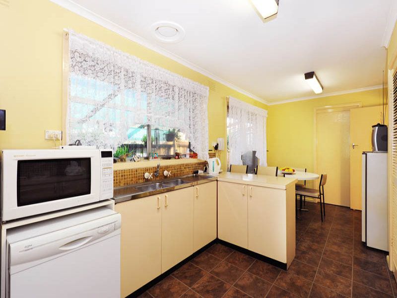 10 Martin Court, Seaholme - Thumbnail 6