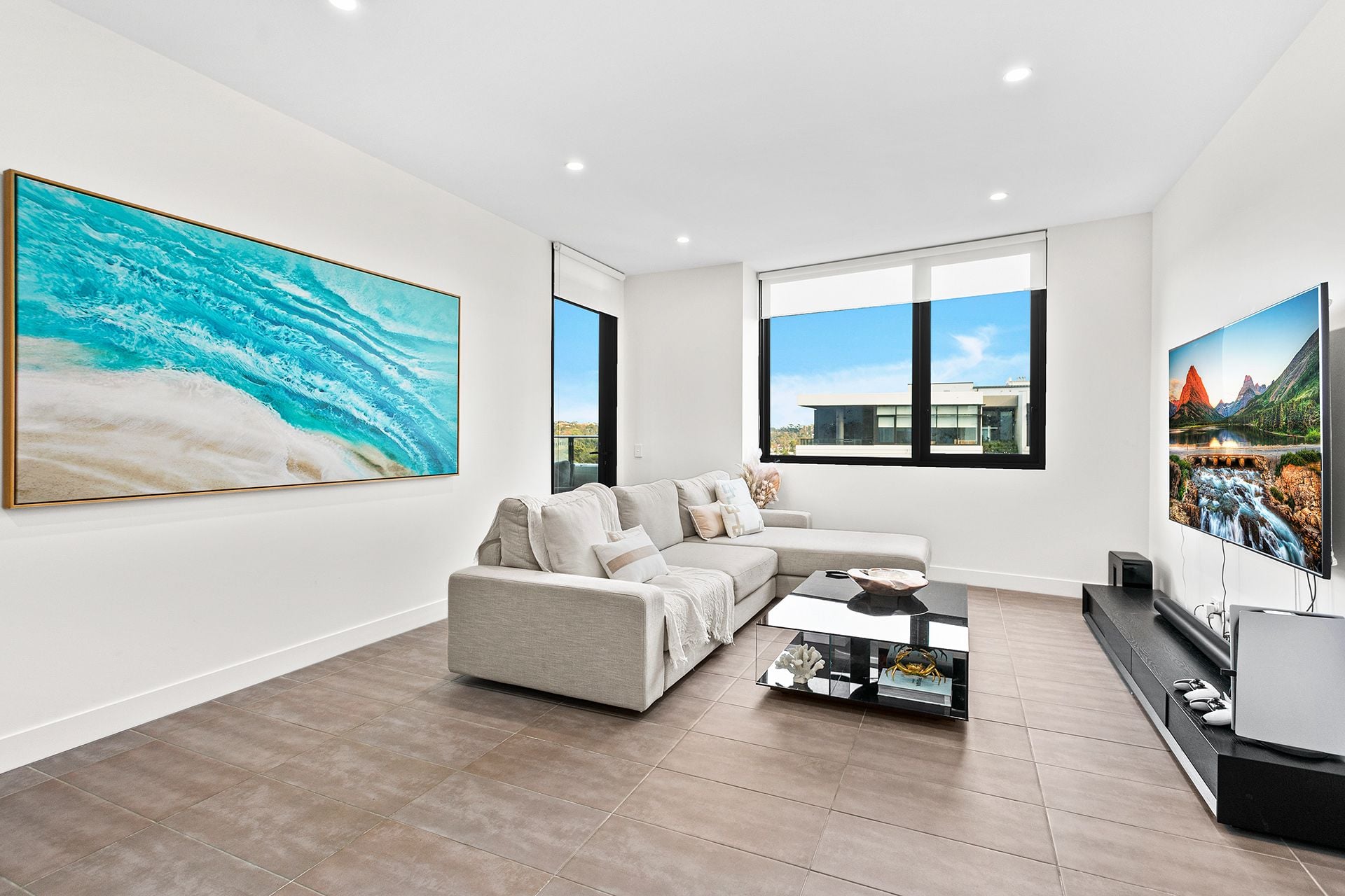 608/2 Foreshore Boulevarde Woolooware NSW, Woolooware - Thumbnail 2