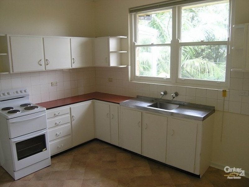 1 Ulonga Avenue GREENWICH NSW, Greenwich - Thumbnail 3