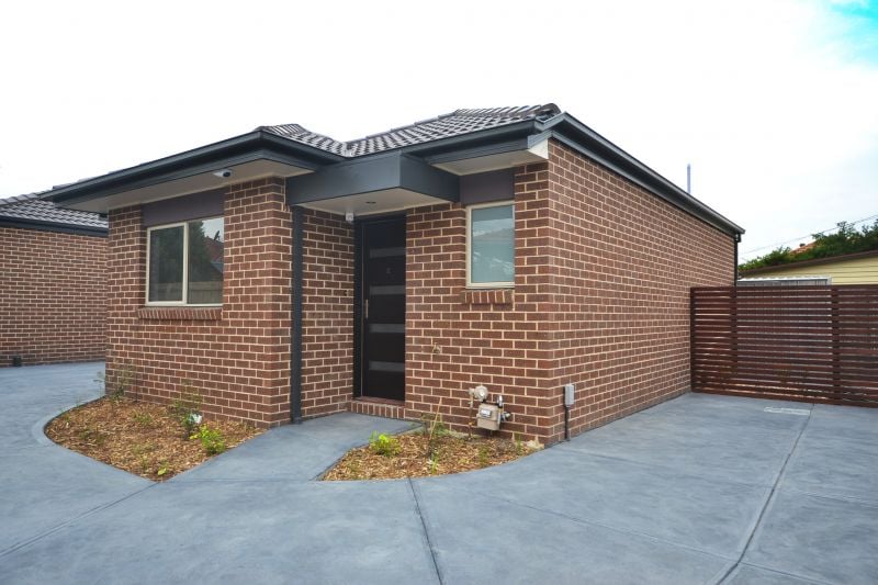 2/7 Lane Crescent, Reservoir