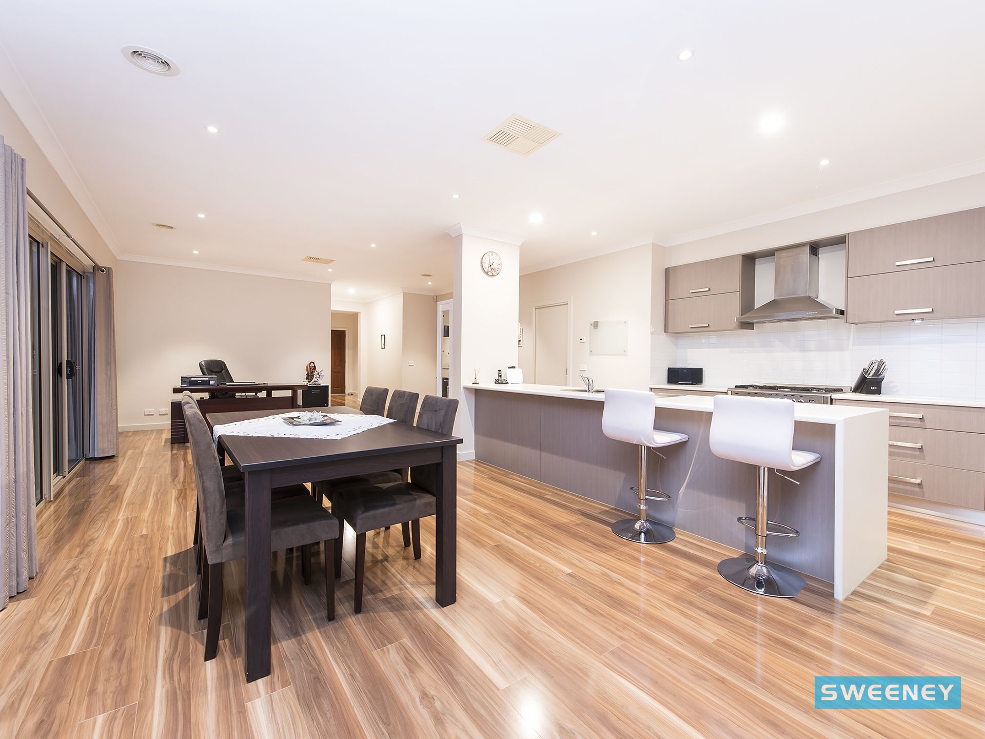 42 Chifley Circuit, Burnside Heights - Thumbnail 7