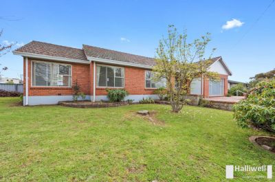 3
 
 
 
  
 
 
 1
 
 
 
  
 
 
 4
 
 
 
 
 
 
 
 1 Ronald Street, Devonport TAS 7310, Devonport - Thumbnail 3