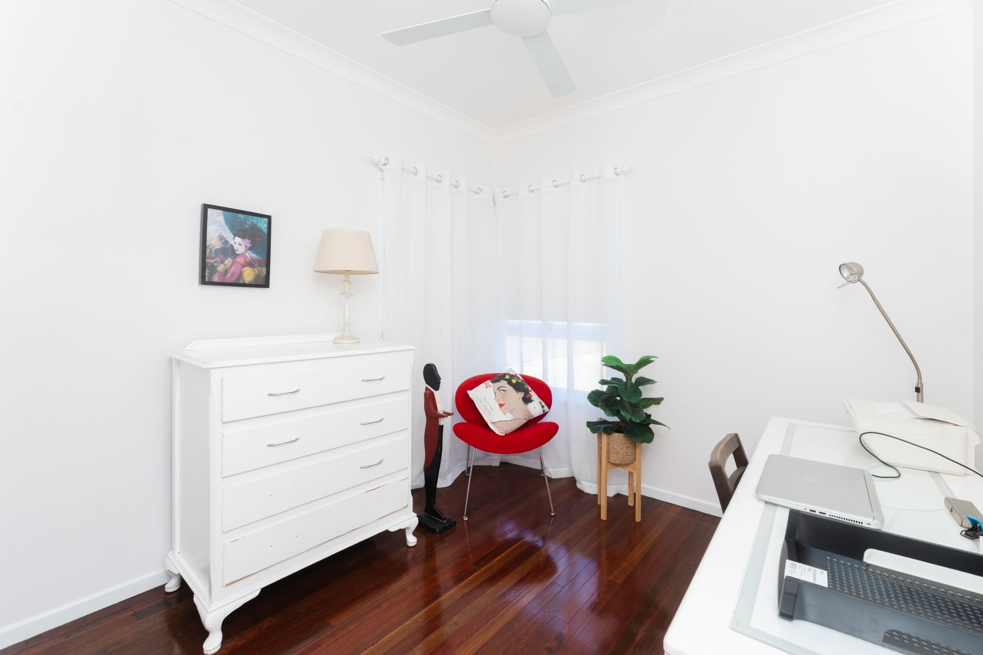 10 McNeilly Street, NORVILLE Four Walls Realty