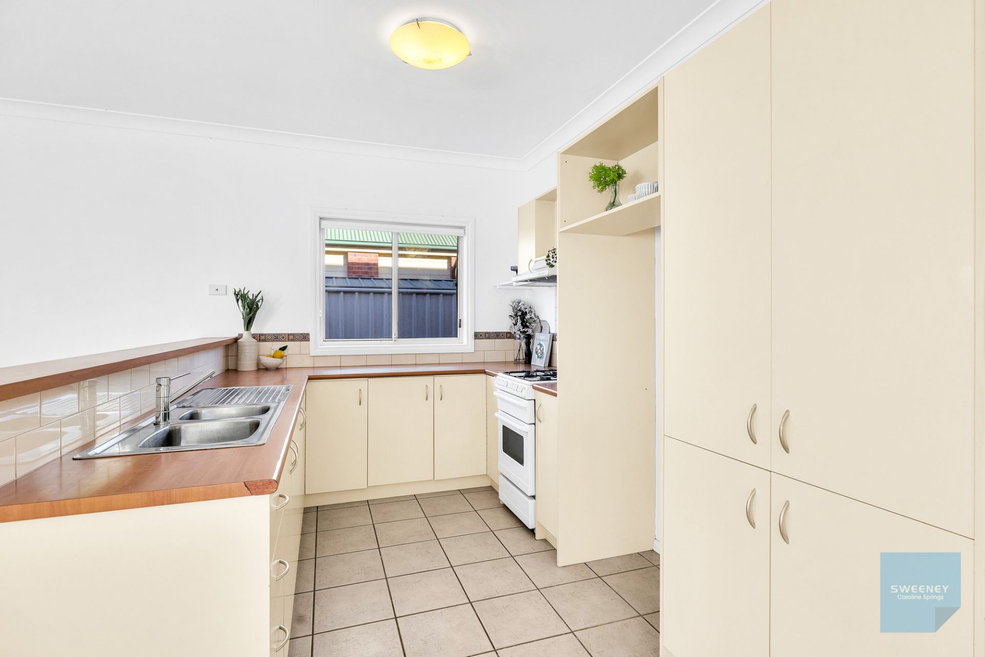 11 Lalor Court, Caroline Springs - Thumbnail 4