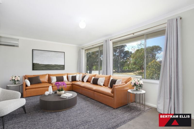 149 Kalgoorlie Crescent, Fisher - Thumbnail 5