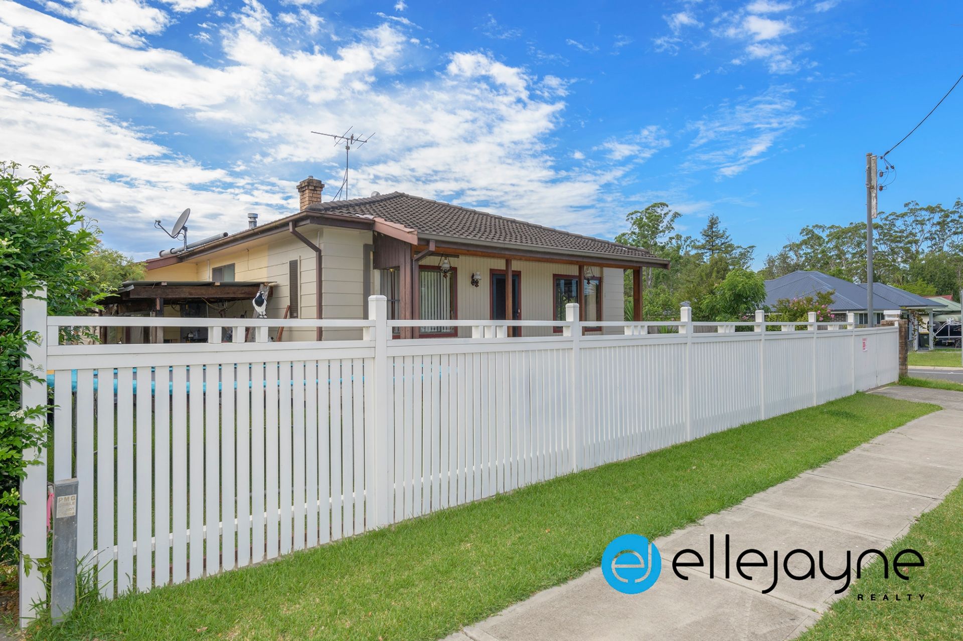 17 Avondale Road, Cooranbong Ellejayne Realty Pty Ltd