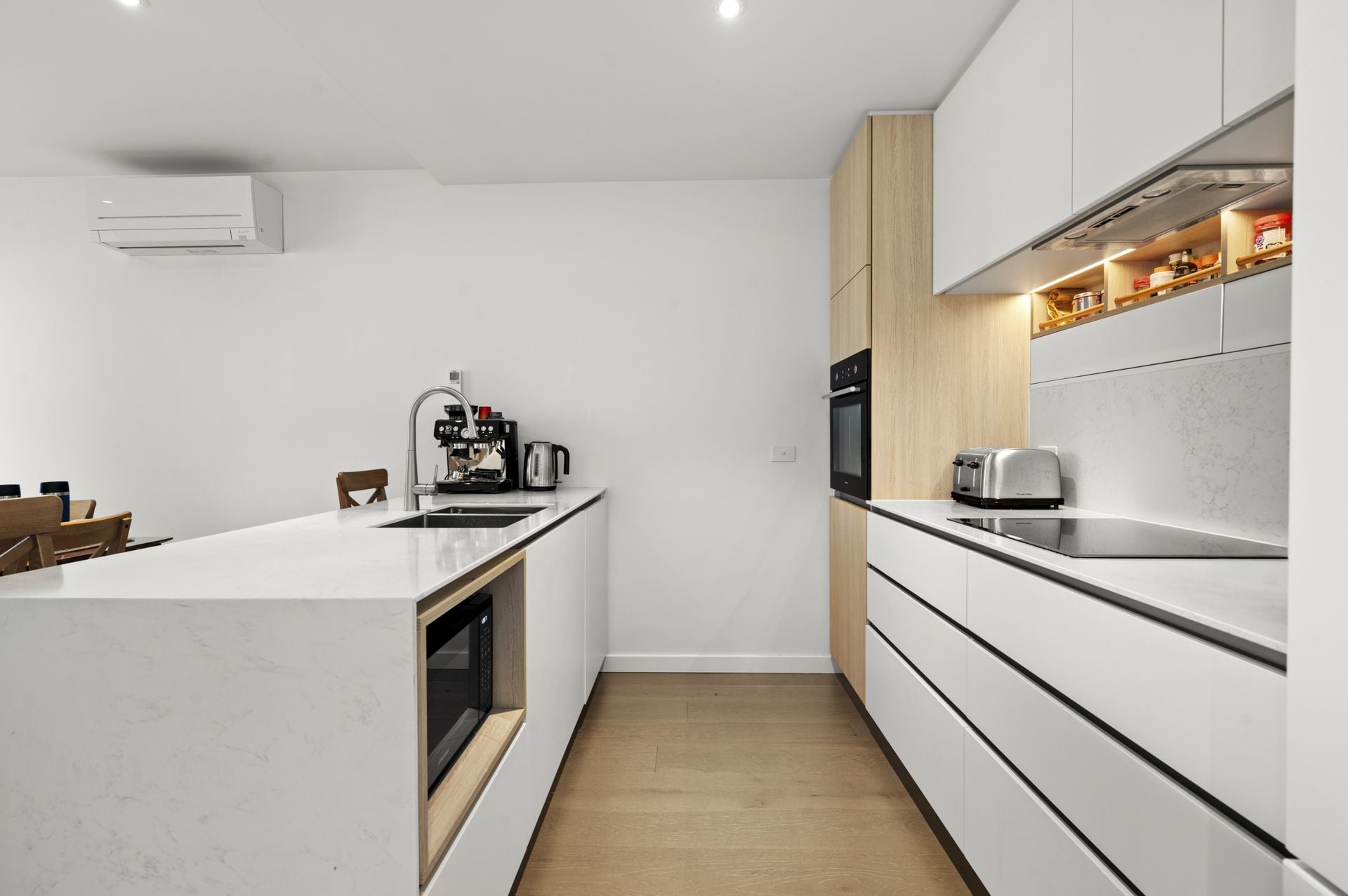 Spacious Apartment with Exclusive Amenities!