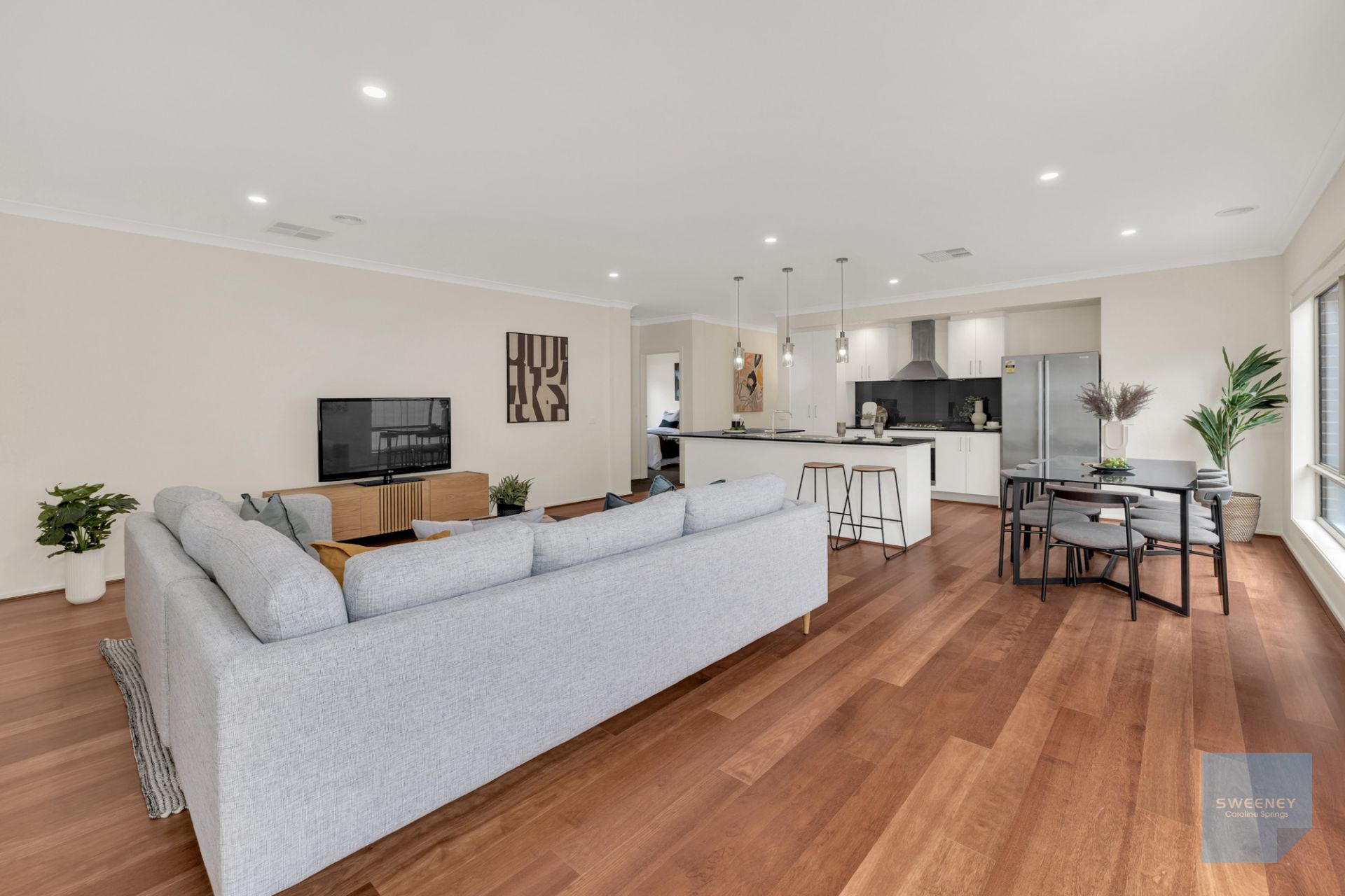 18 Derwent Close, Caroline Springs - Thumbnail 7