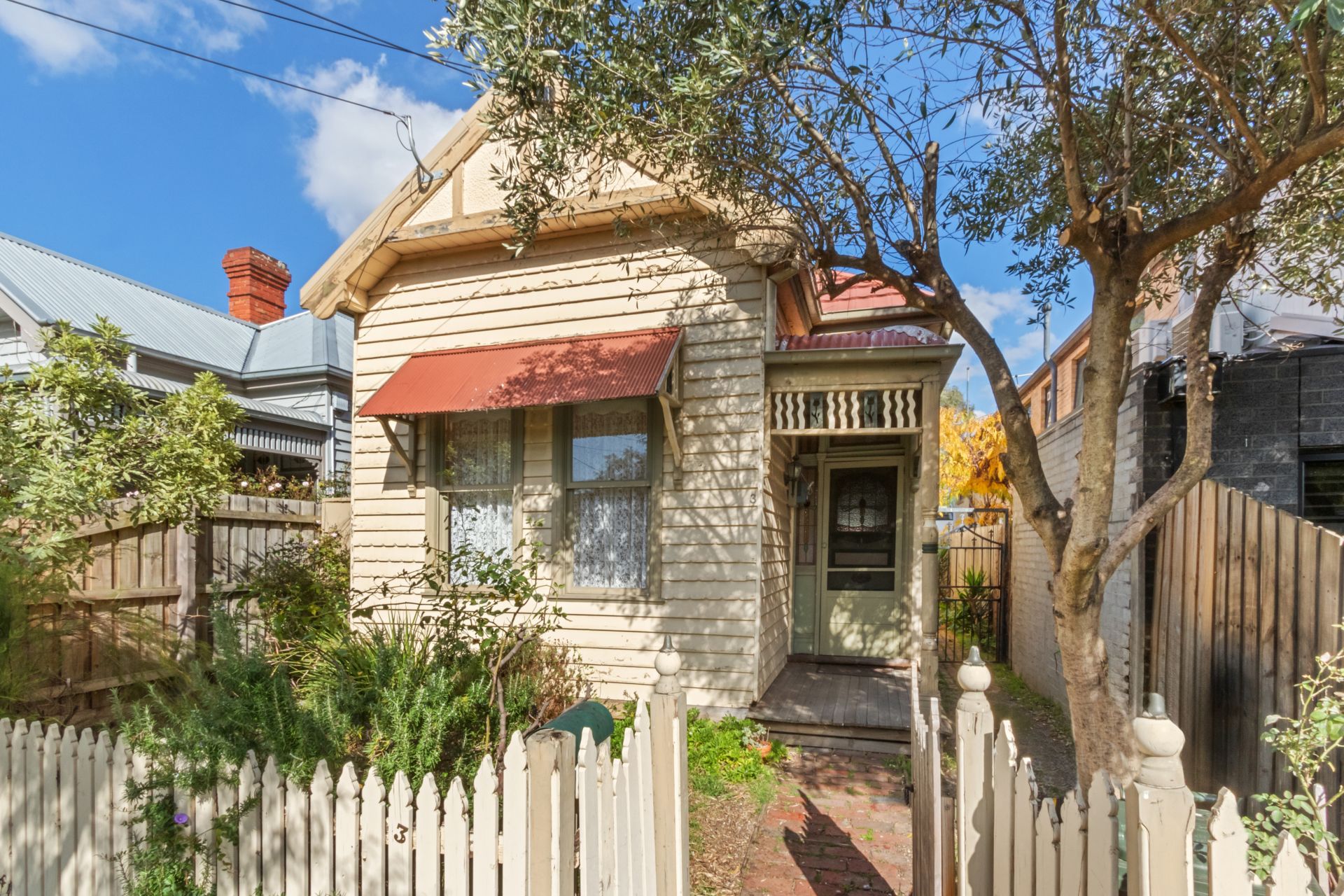 Period Home In The Perfect Location