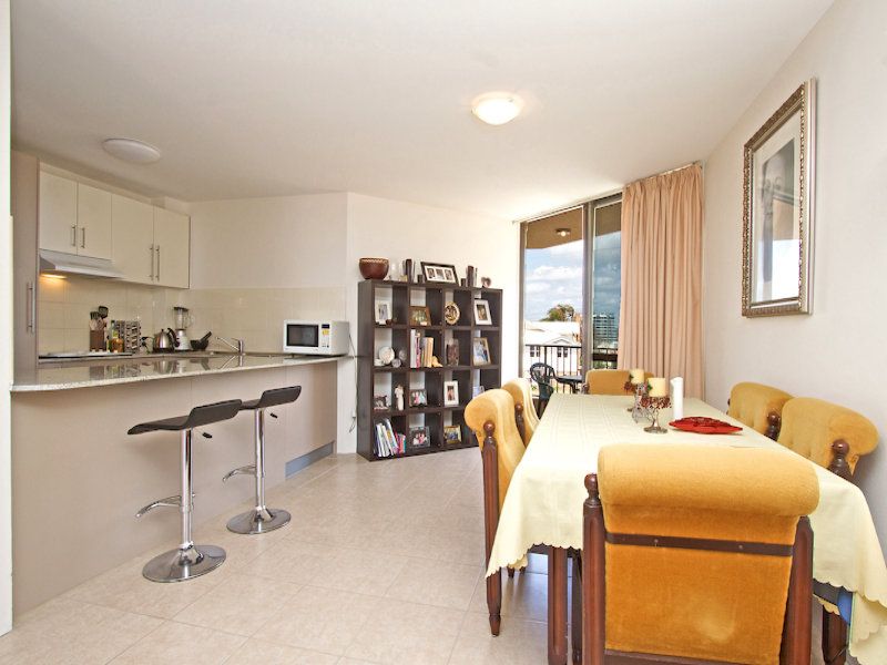 7/10 'Knab-Ryl' Rutledge Street COOLANGATTA QLD, Coolangatta - Thumbnail 6