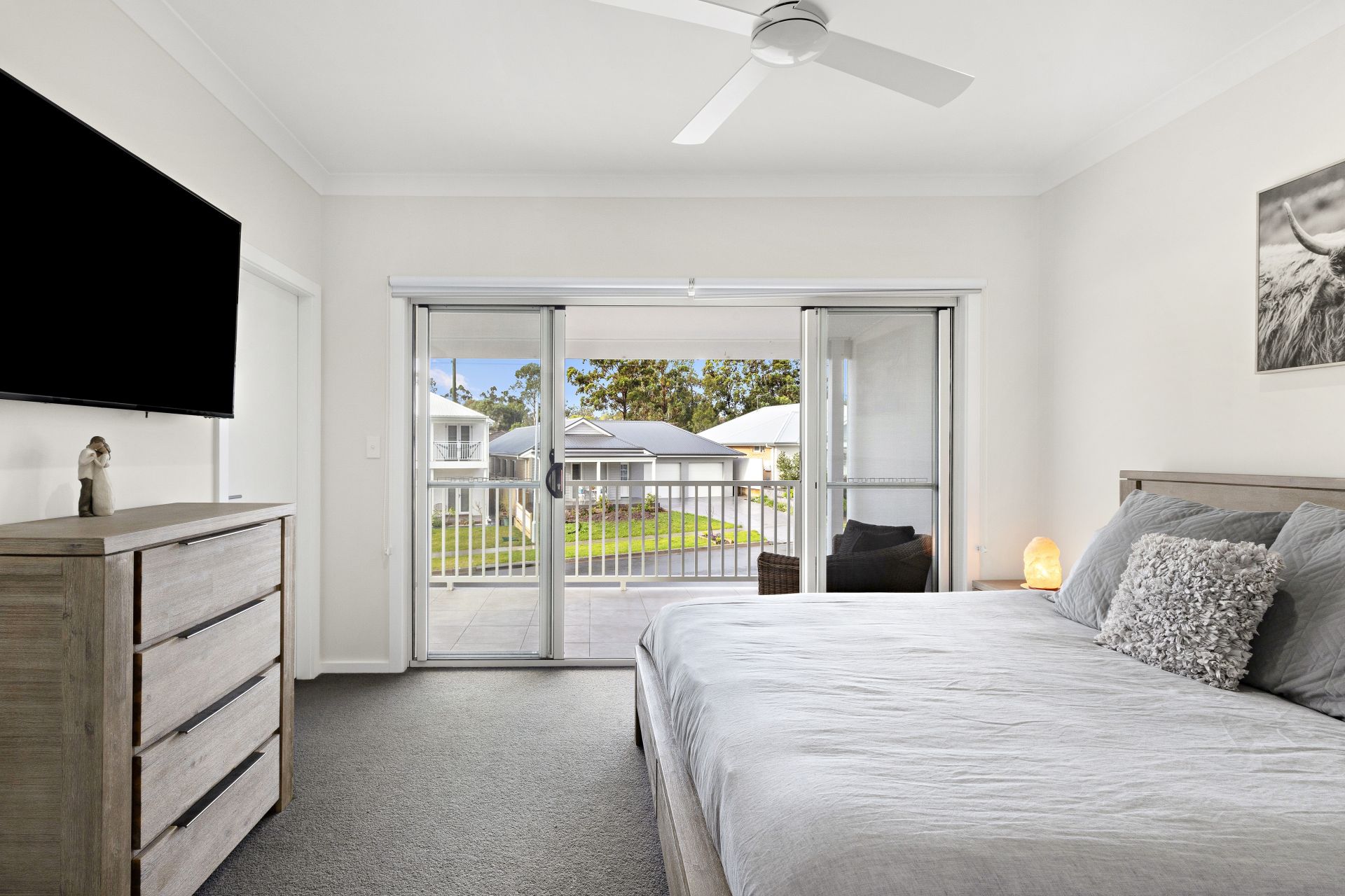 Real Estate For Sale 8 Nimmitabel Street Tullimbar , NSW