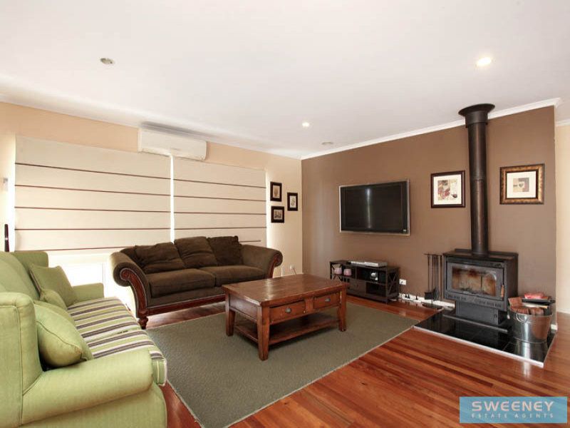 27 Dunstall Gardens, Caroline Springs - Thumbnail 7