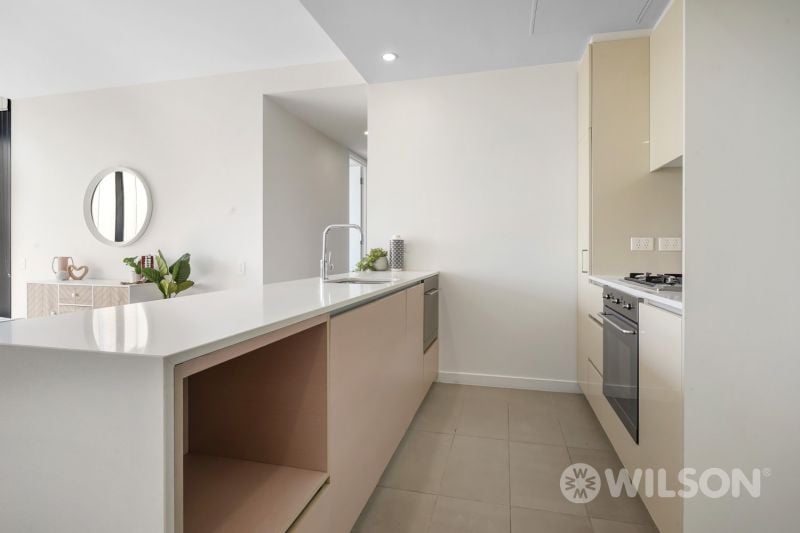 815/70 Queens Road MELBOURNE VIC, Melbourne - Thumbnail 6