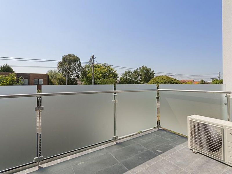 104/286 Hawthorn Road, Caulfield - Thumbnail 8