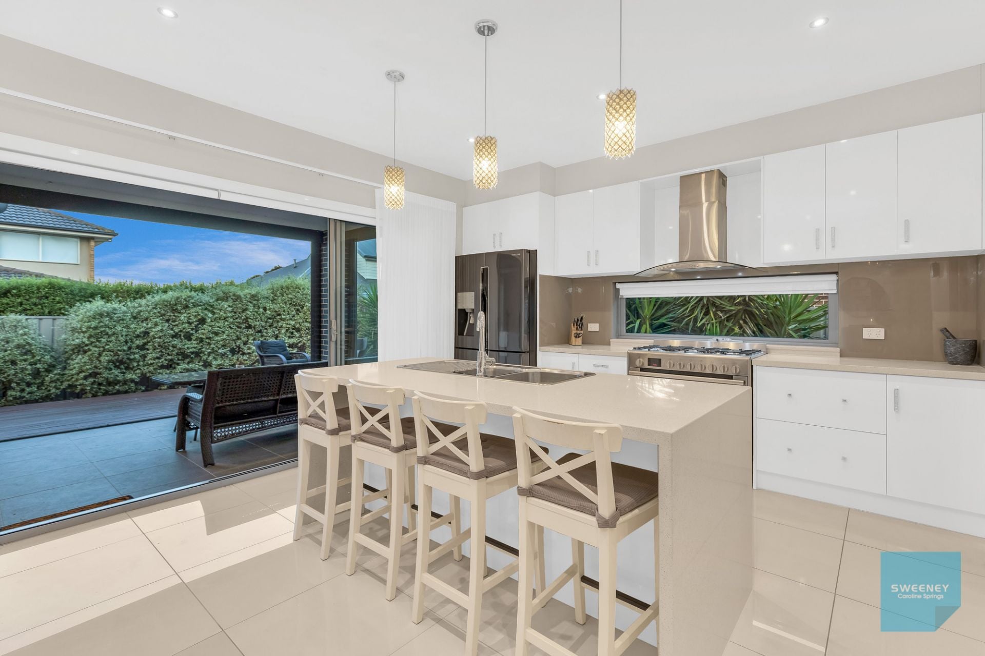 11 Caesia Way, Caroline Springs - Thumbnail 4
