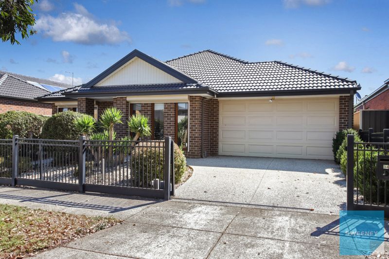 34 Rosella Crescent, Caroline Springs - Thumbnail 2