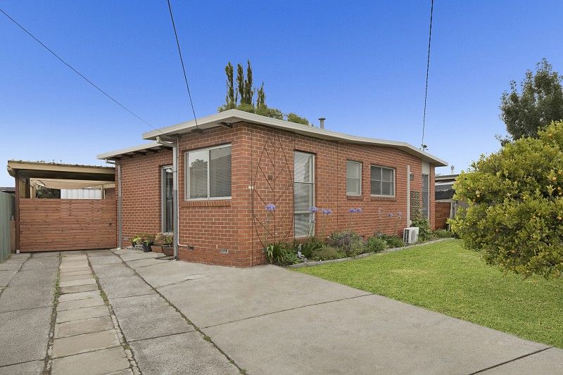 23 Mulberry Crescent, Frankston North OBrien Real Estate