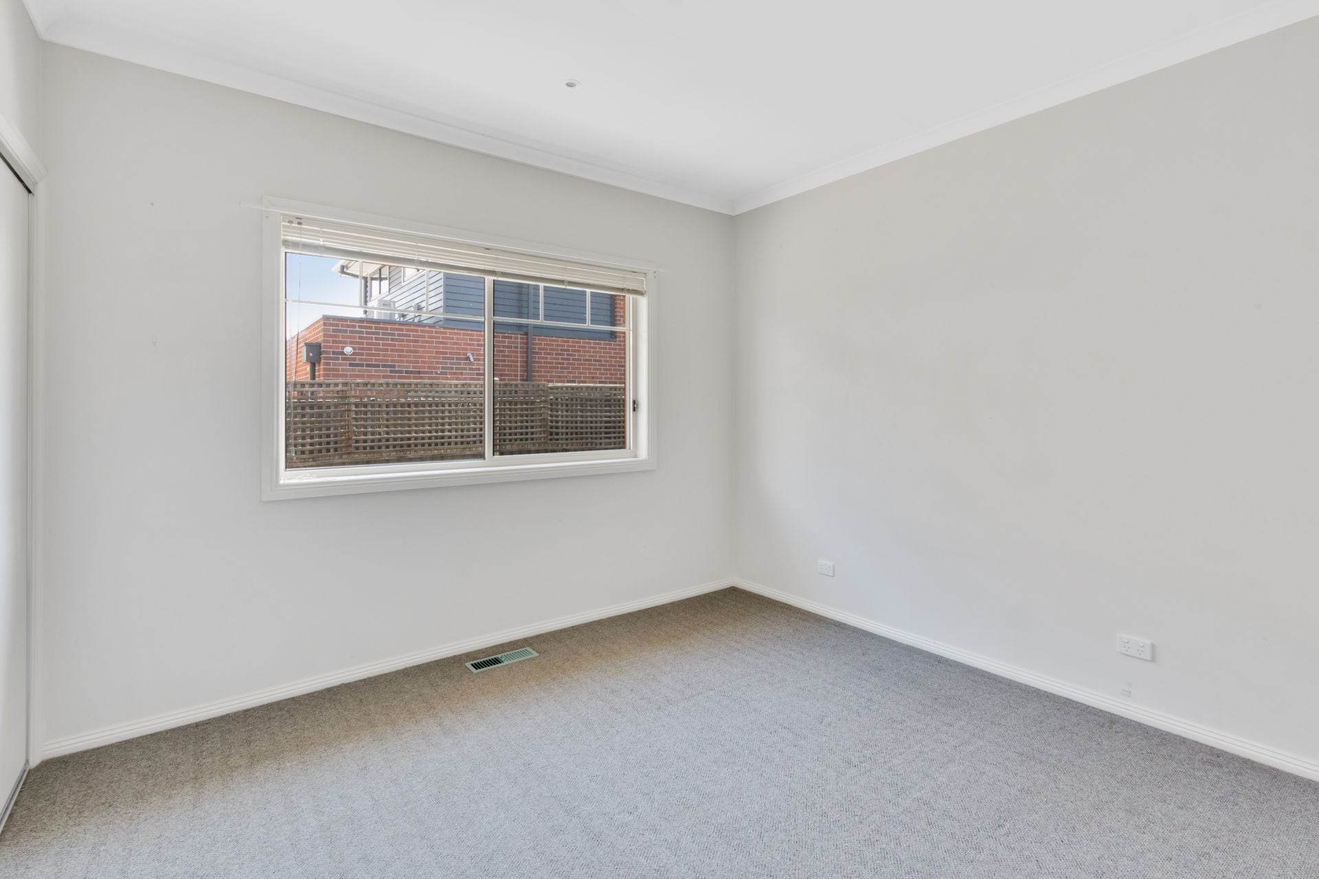 CLOSE TO ALL AMENITIES