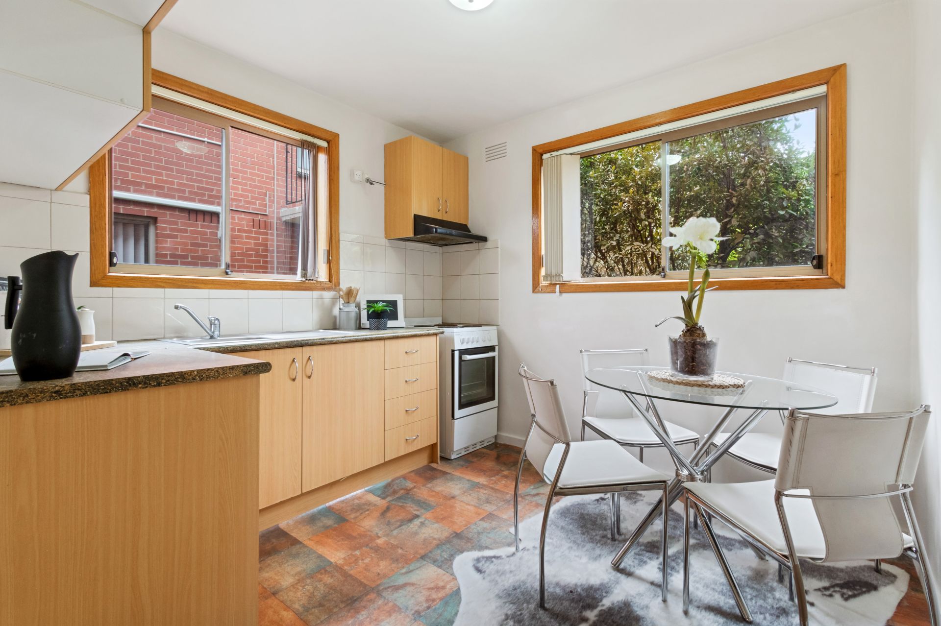 TWO BEDROOM APARTMENT IN A SOUGHT AFTER LOCATION