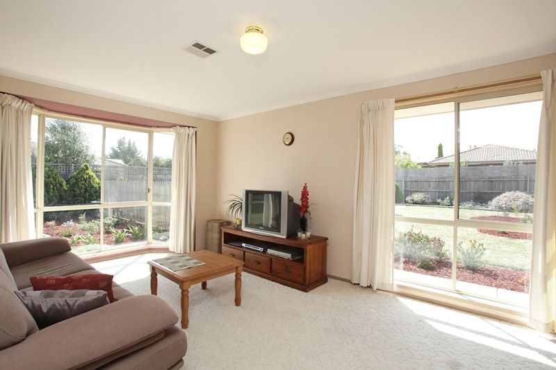 13 Paul Court, Melton West - Thumbnail 5
