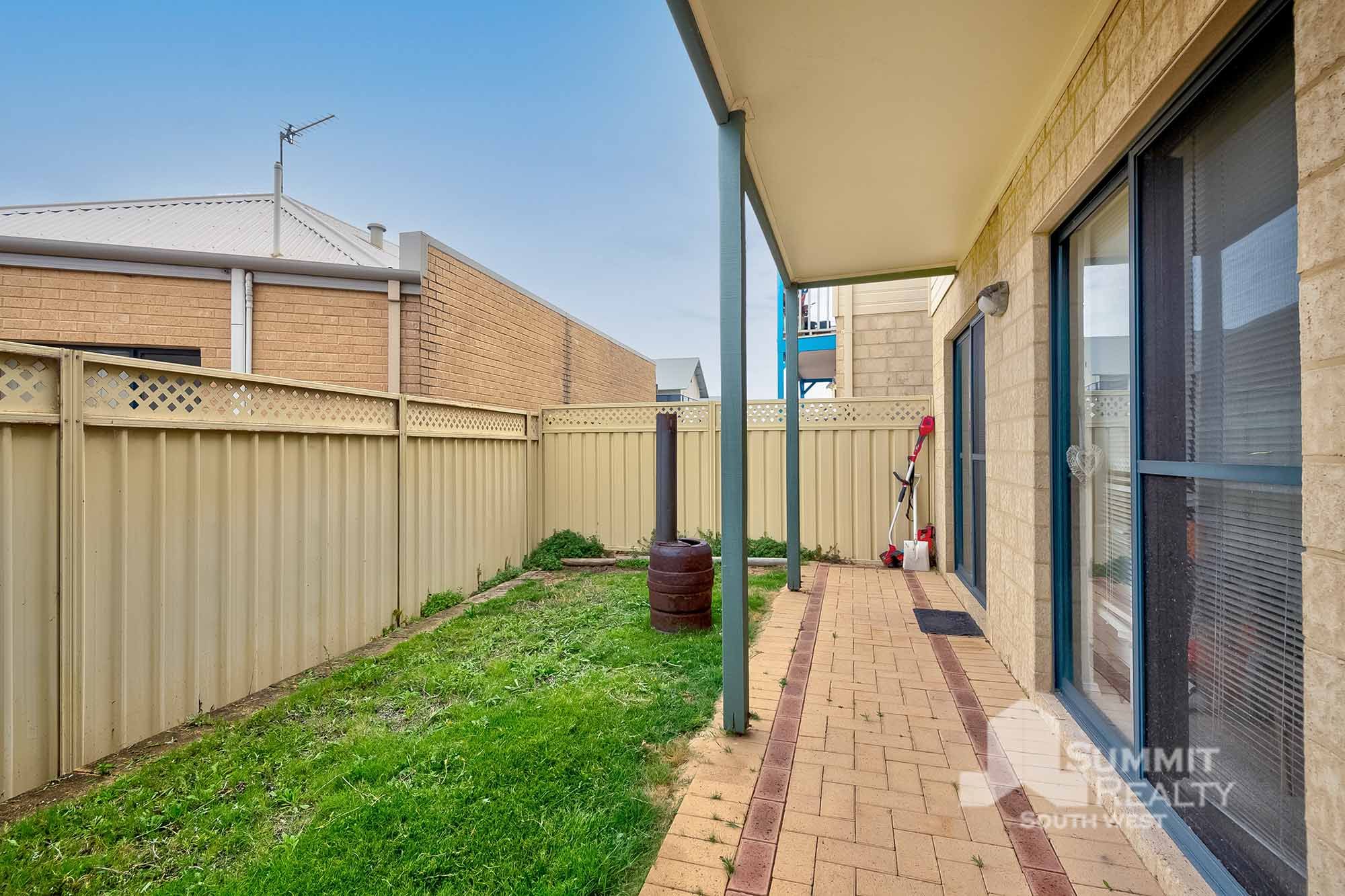 Real Estate For Sale 2/17 Marlston Drive Bunbury , WA