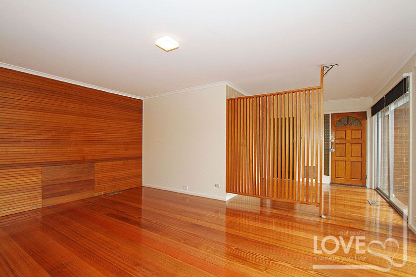 SPACE LIGHT AND COMFORTABLE LIVING IN A SUPERB LOCATION