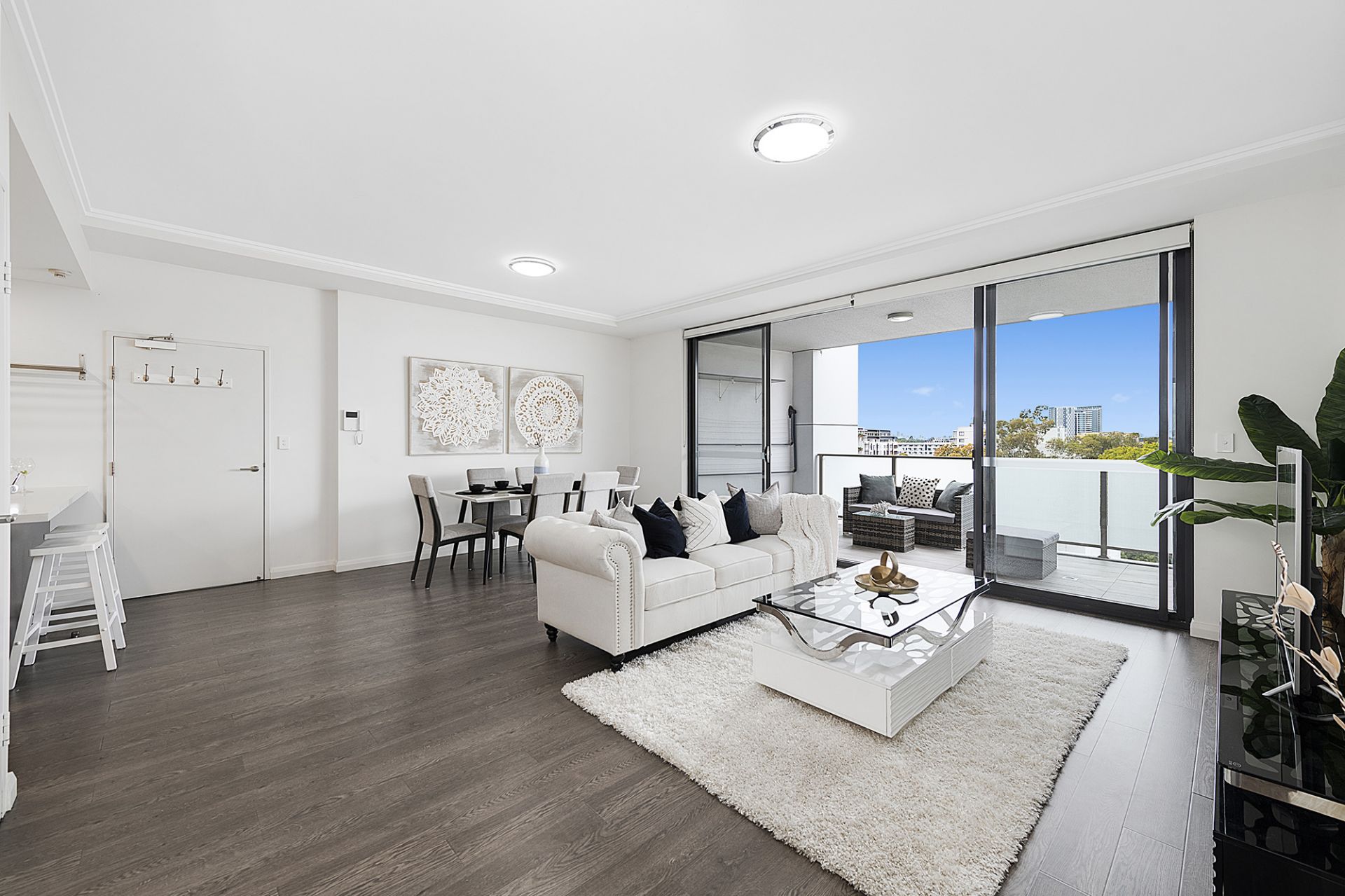 707/4 Smallwood Avenue, Homebush, Homebush - Thumbnail 3