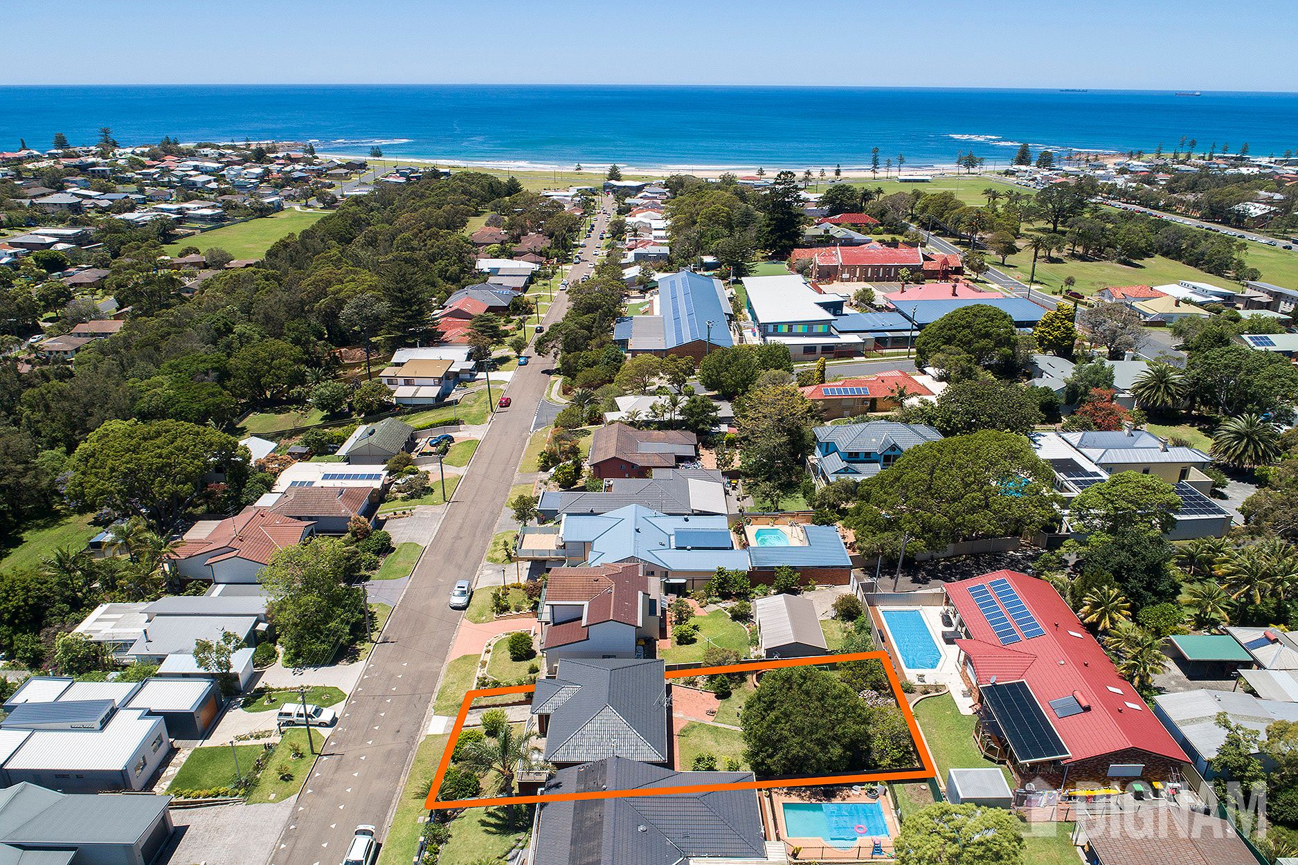 69 Hutton Avenue, Bulli NSW 2516