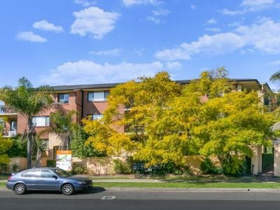 SPACIOUS TWO BEDROOM GARDEN APARTMENT IN BOUTIQUE BLOCK
OPEN FOR INSPECTION: BY APPOINTMENT