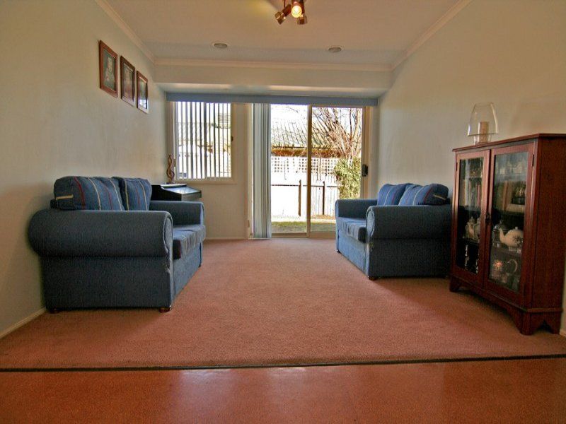 30 Luffman Crescent, Gilmore - Thumbnail 7