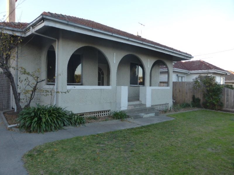 28 Cuthbert Road, Reservoir