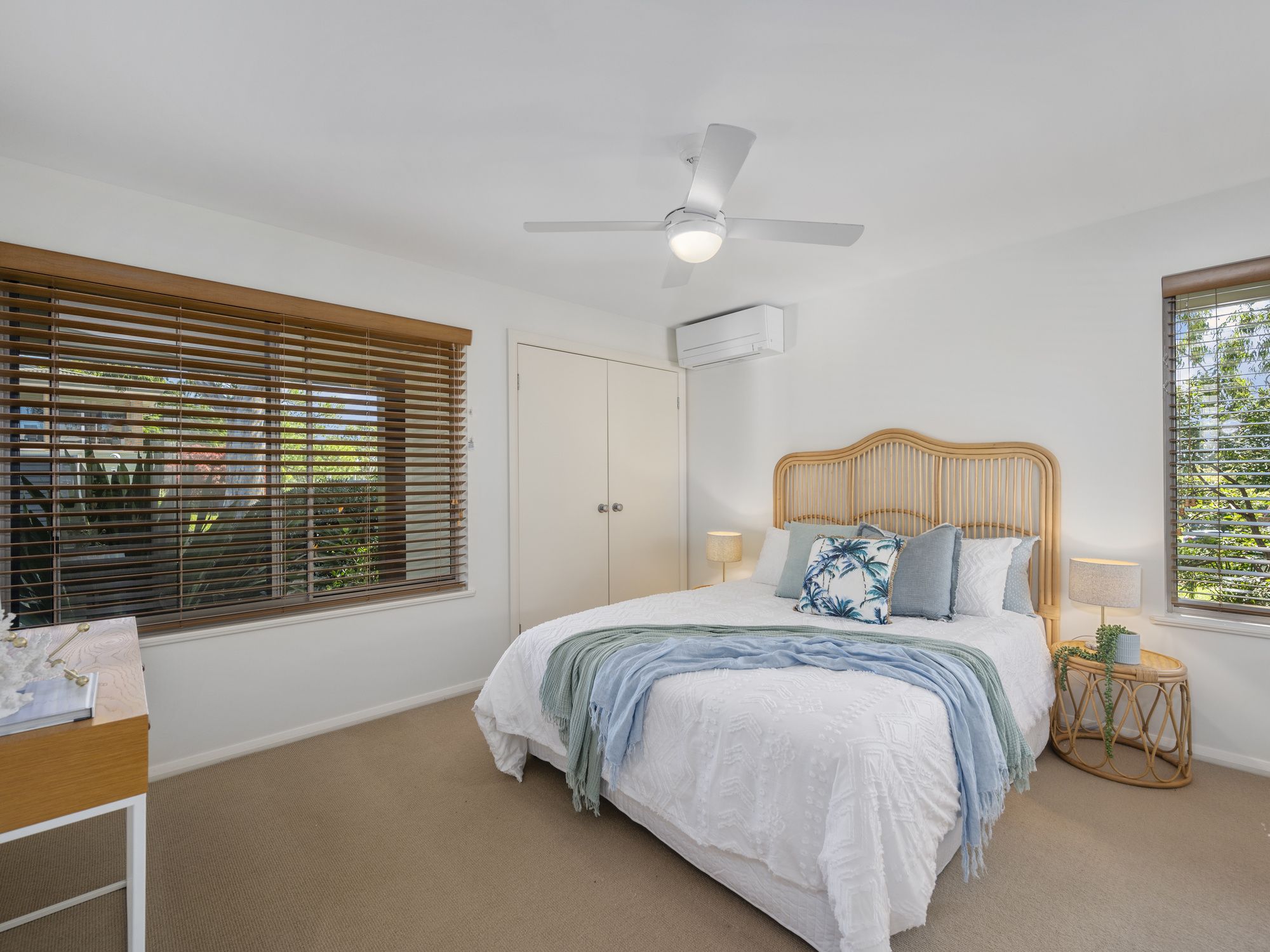For Sale 10 Ocean Drive Safety Beach , NSW