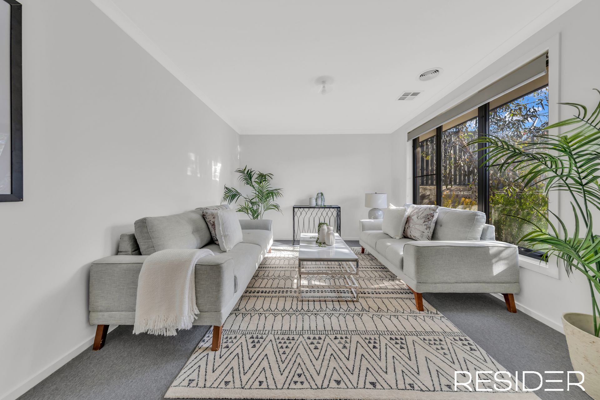 4 Dalwhinnie Close Mernda, Mernda - Thumbnail 4