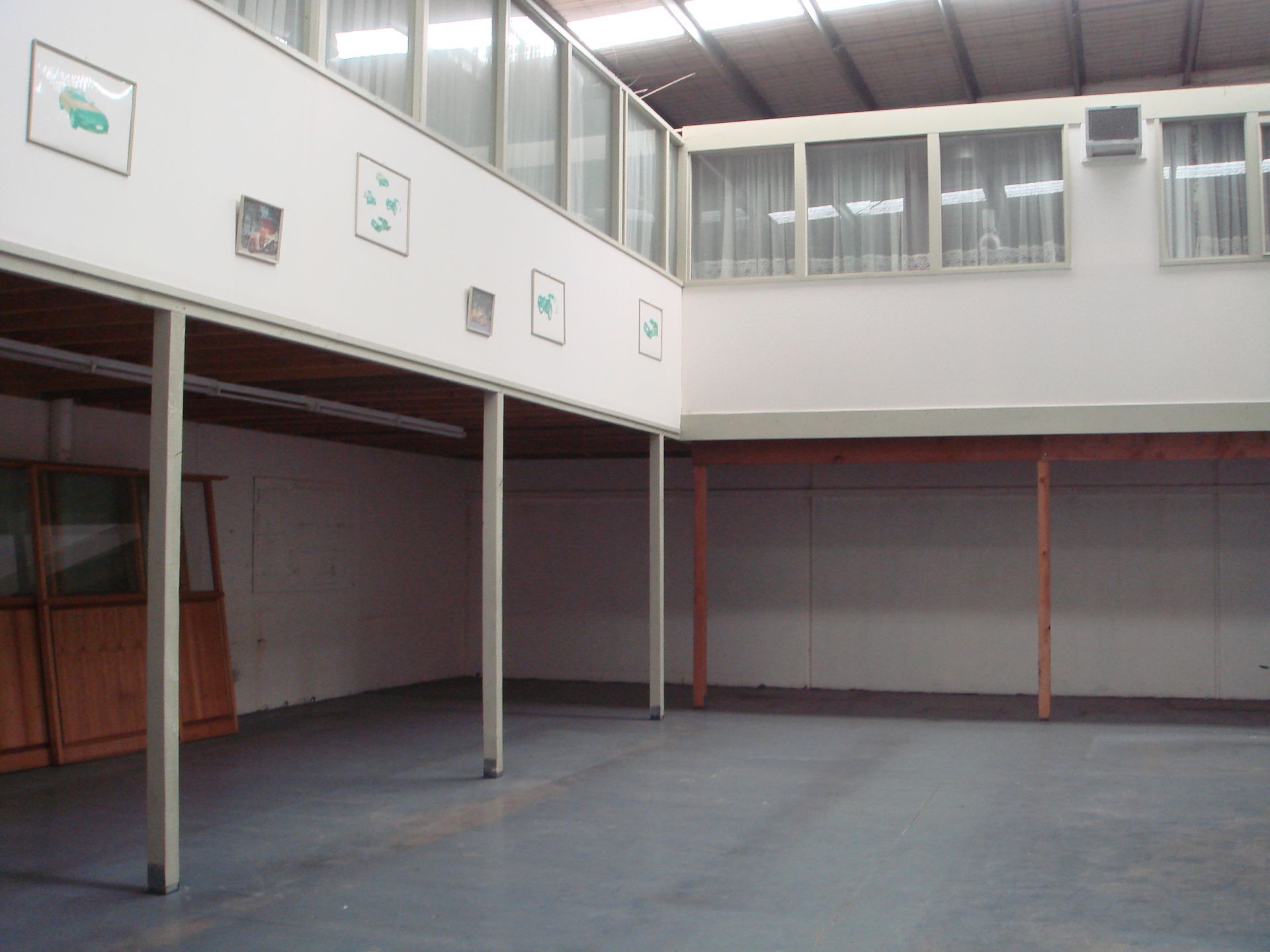 LEASED INVESTMENT OPPORTUNITY - MUST BE SOLD!!