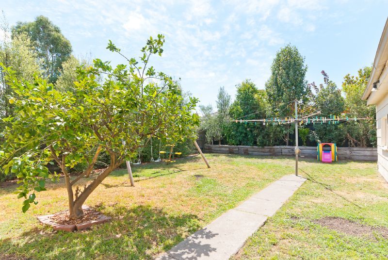 52 Napoleon Street, West Footscray - Thumbnail 6