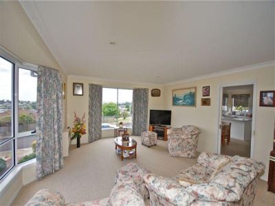 2 Chelsea Court, EAST DEVONPORT, East Devonport - Thumbnail 3
