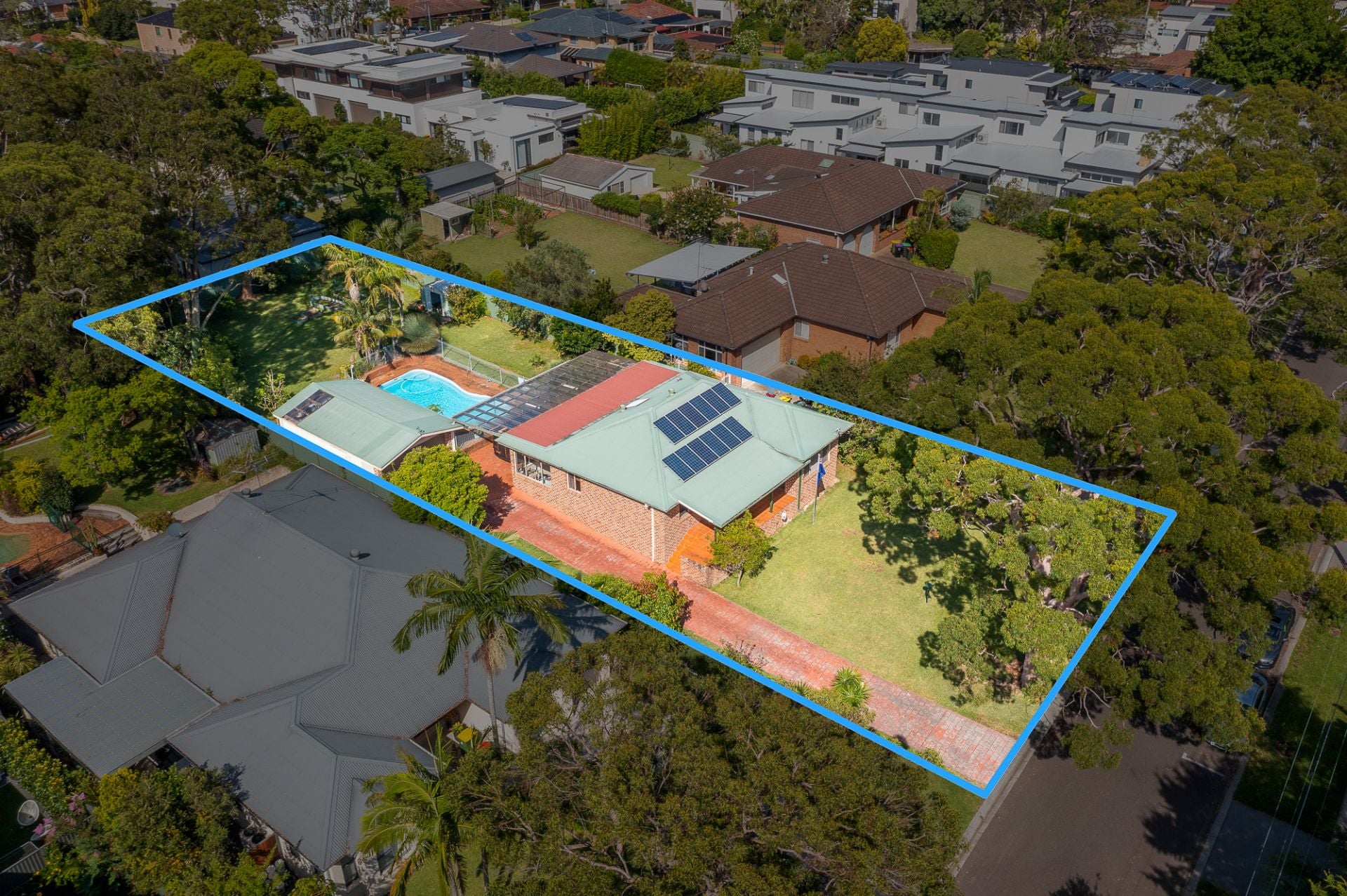 6 Actinotus Avenue Caringbah South NSW, Caringbah South - Thumbnail 3