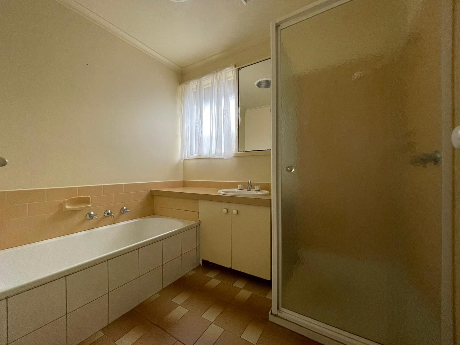 FOUR BEDROOM FAMILY HOME!