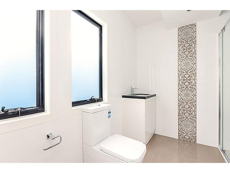 15 Parkside Crescent, Seaholme - Thumbnail 6