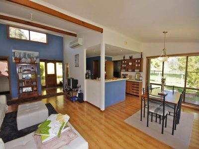 135 Winspears Road, EAST DEVONPORT, East Devonport - Thumbnail 6