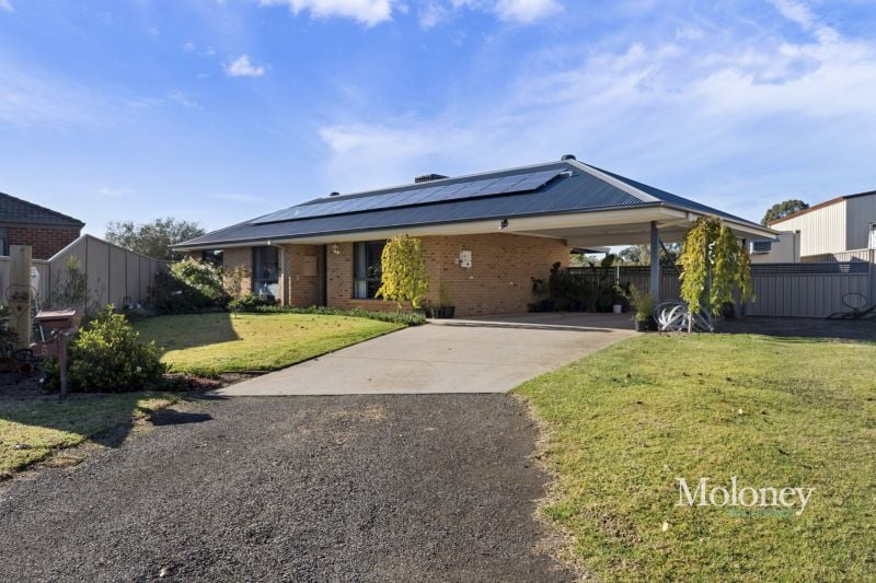 Real Estate For Sale 5 Cooper Court Rutherglen , VIC