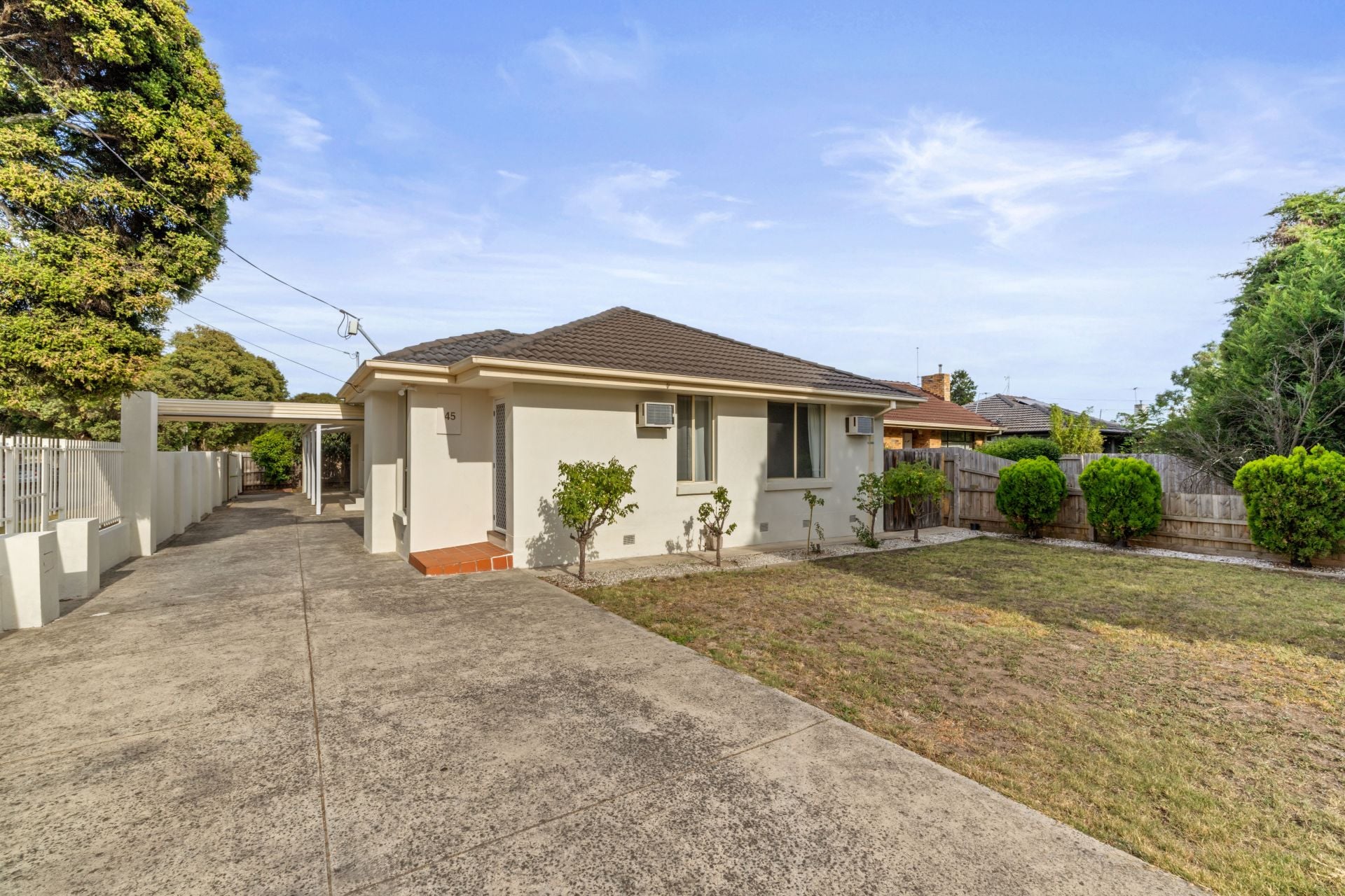 Spacious single level Home