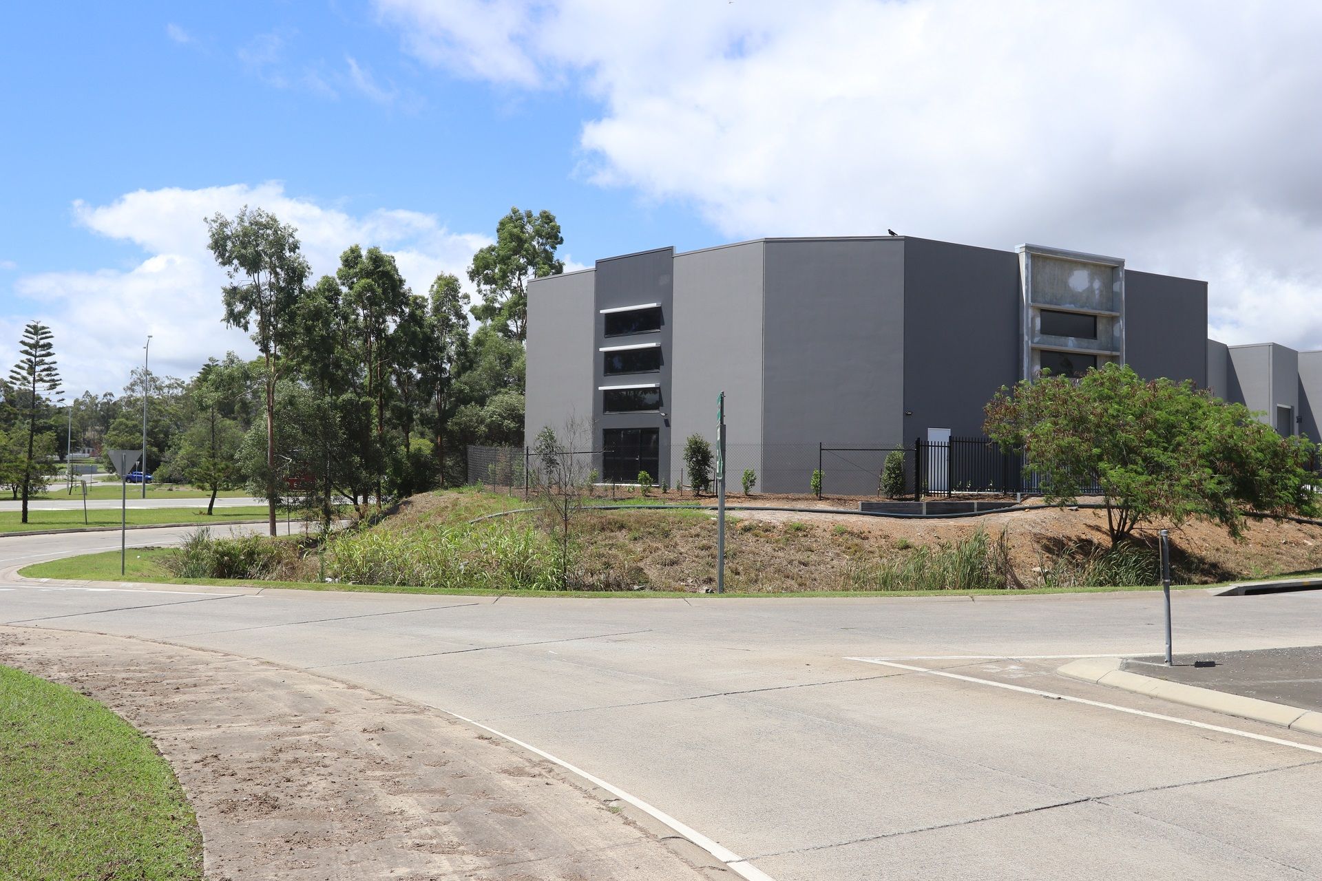 16/48 Hutchinson Street, Burleigh Heads Lacey West