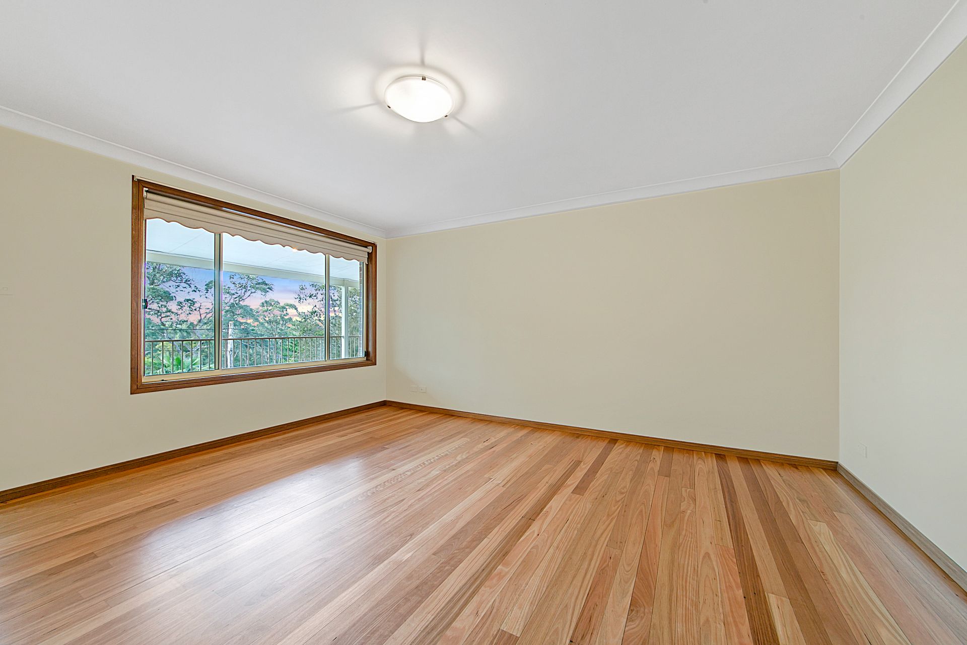 8 Waratah Street, Bowen Mountain - Thumbnail 6