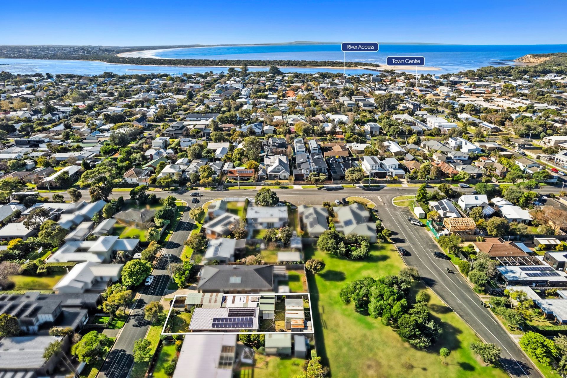 5 Hogan Drive Barwon Heads VIC, Barwon Heads - Thumbnail 2