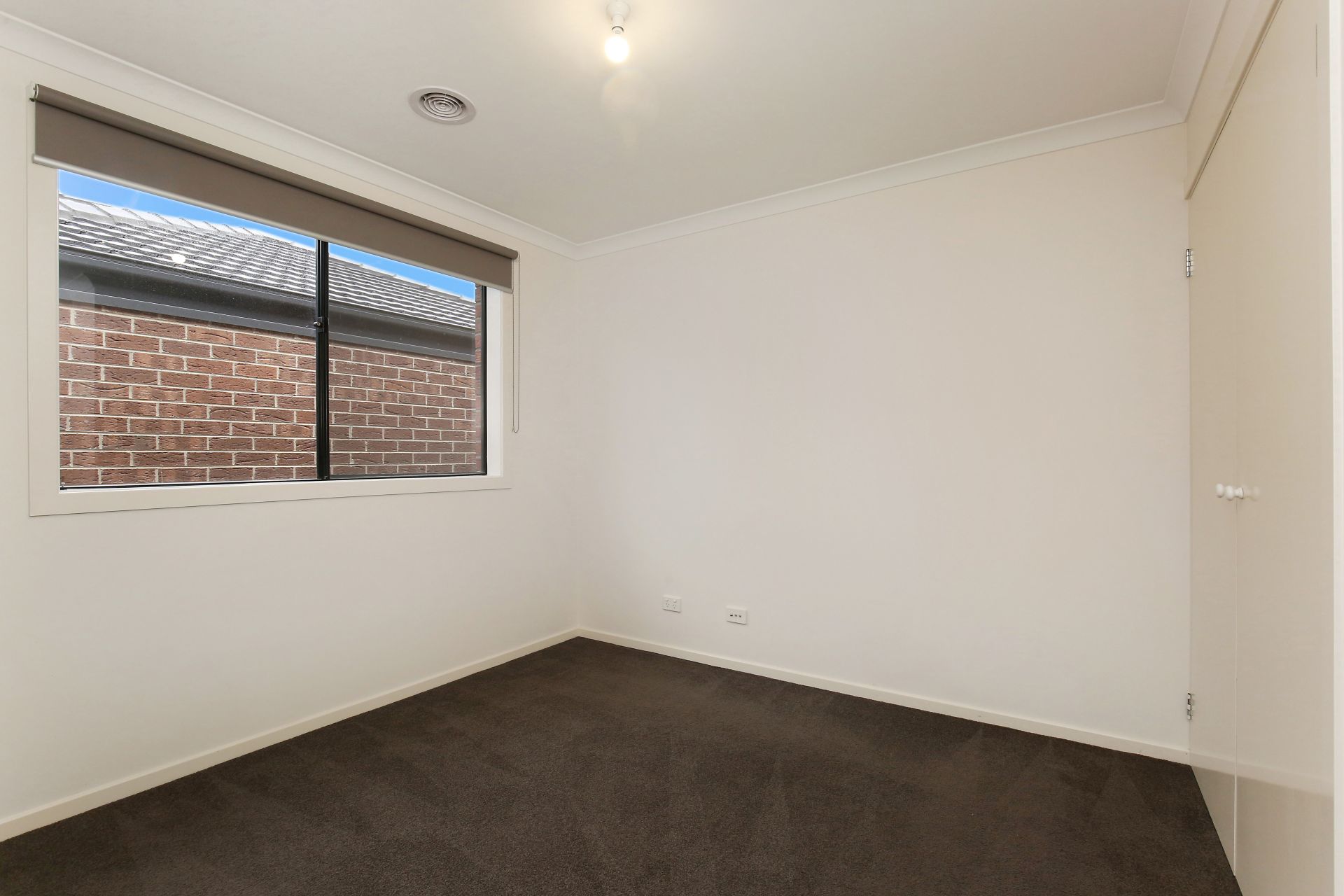 SPACIOUS & MODERN STYLE LIVING     *Insp Wed 29th May @ 5:00pm*